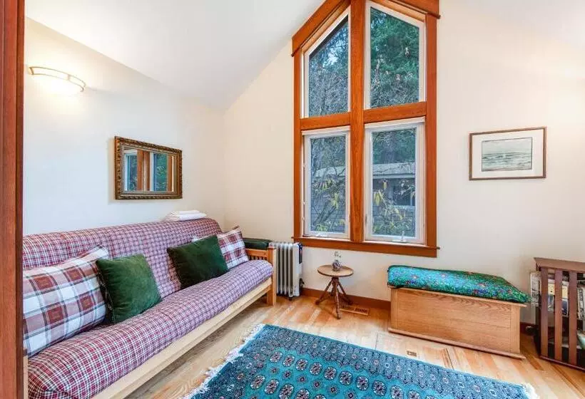 ホテル Bainbridge Island Retreat