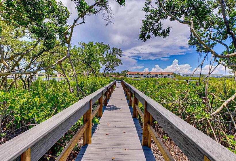 ホテル Quiet Waters 4b