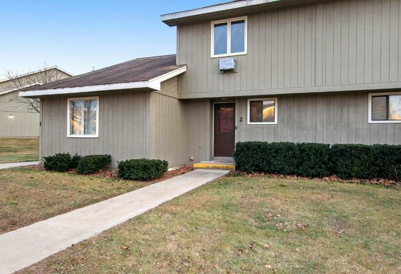 Hotelli The Evergreen