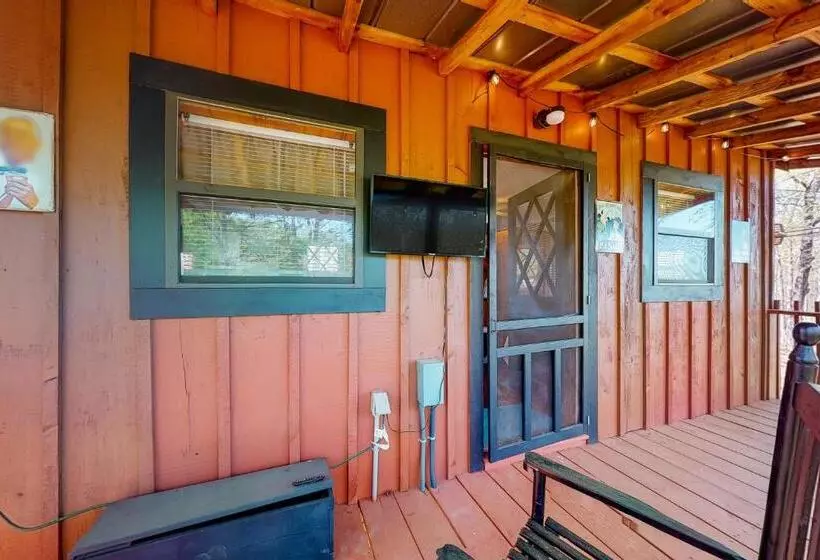 Hotelli Cozy Cabin