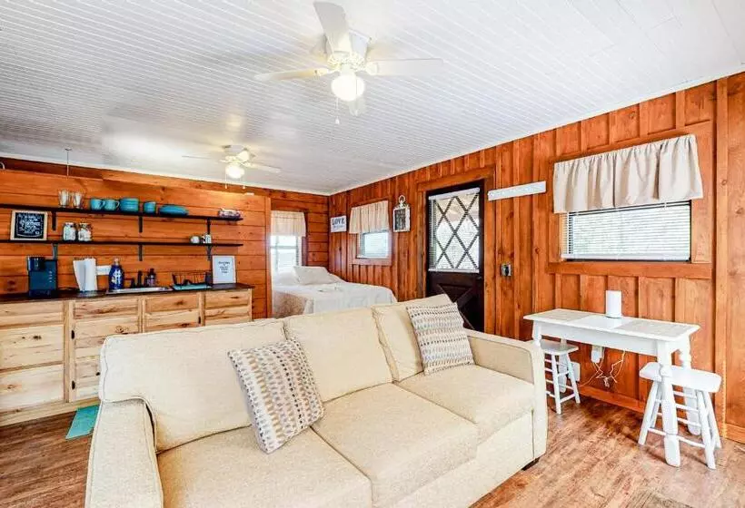 Hotelli Cozy Cabin