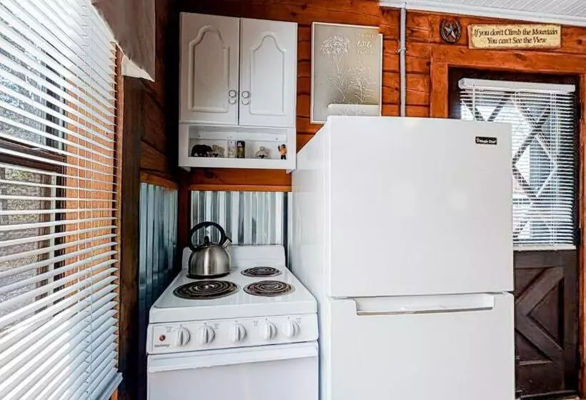 Hotelli Cozy Cabin