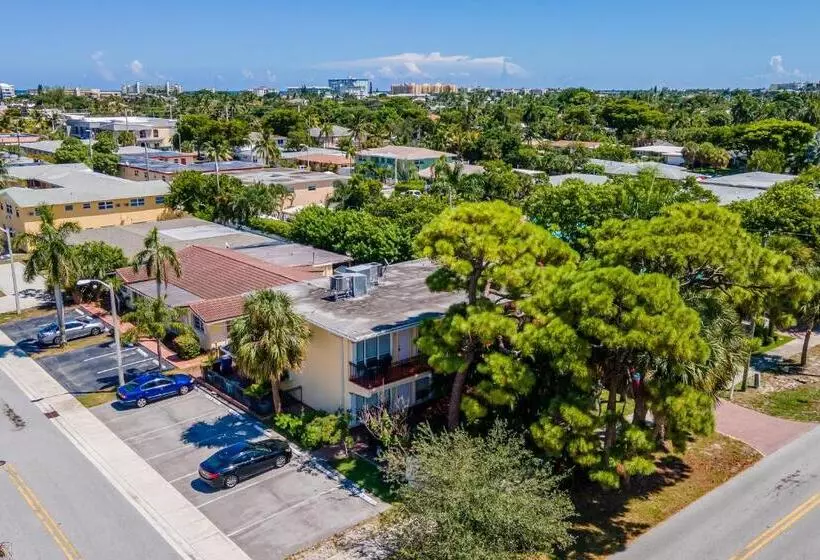 Hotelli Deerfield Delight #2