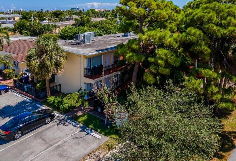 בית מלון כפרי Deerfield Delight #2