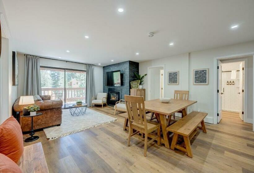 ホテル Incline Village Stunner