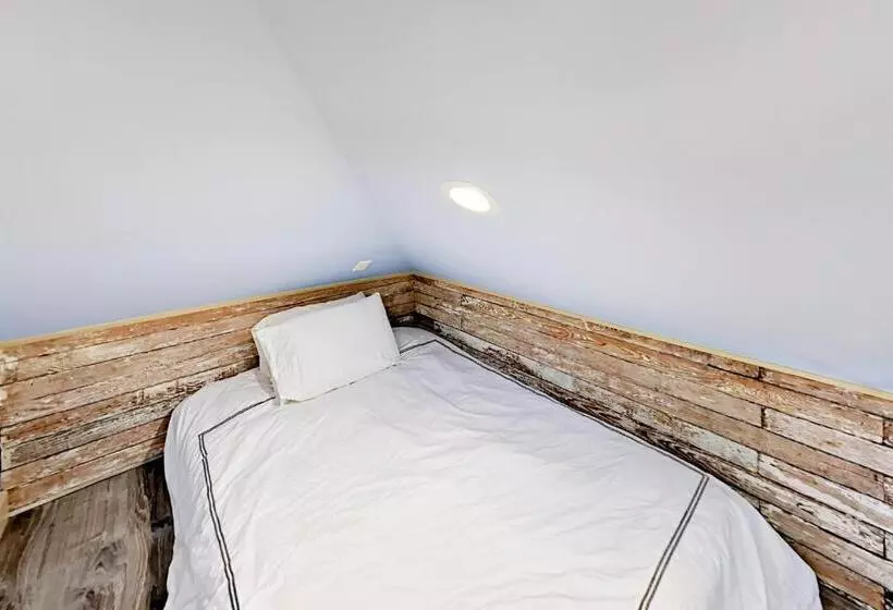 هتل The Carriage House