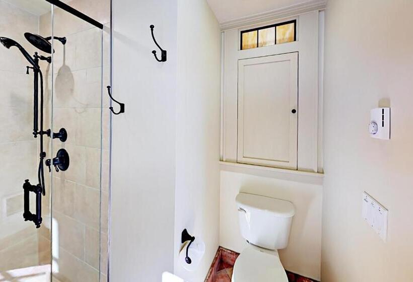 Otel The Carriage House