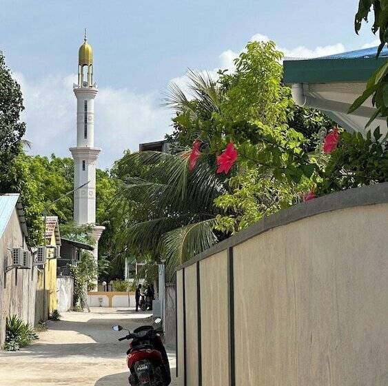 هتل Beach Cottage