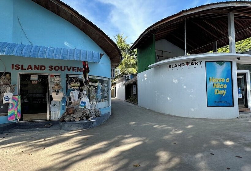 هتل Beach Cottage