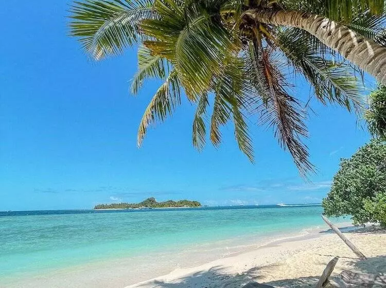 هتل Beach Cottage