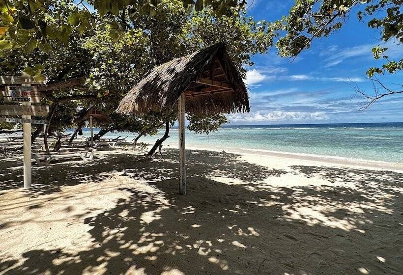 هتل Beach Cottage