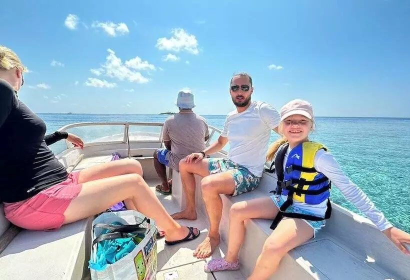 هتل Beach Cottage