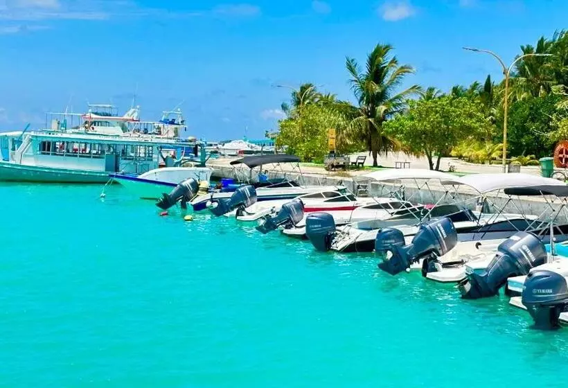 هتل Beach Cottage