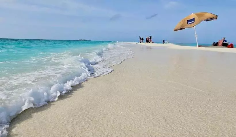 هتل Beach Cottage