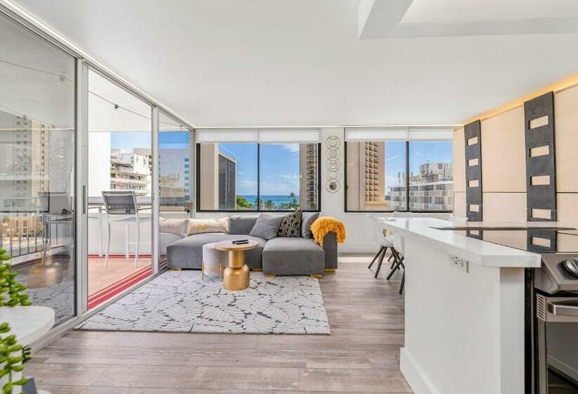 ホテル Pacific Monarch 802   Beach N Musubi