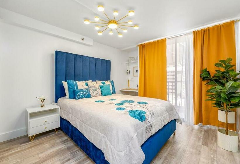 ホテル Pacific Monarch 802   Beach N Musubi