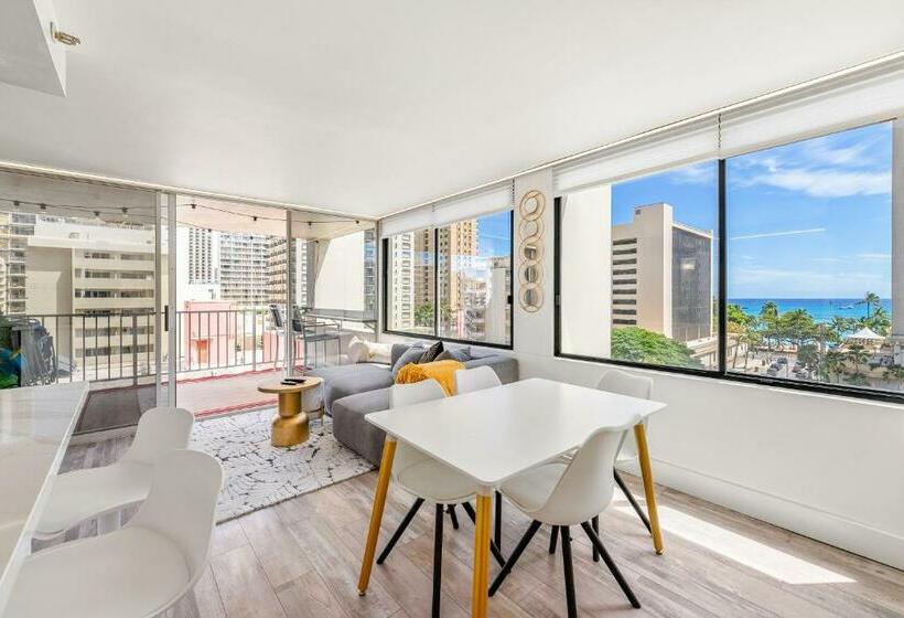 ホテル Pacific Monarch 802   Beach N Musubi