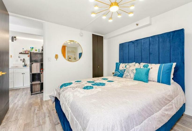 ホテル Pacific Monarch 802   Beach N Musubi