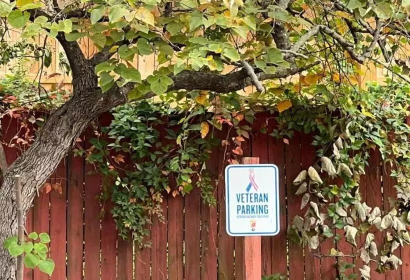 Motelli Ashland Studio Inn Richmond North Near Kings Dominion  Listing Partner