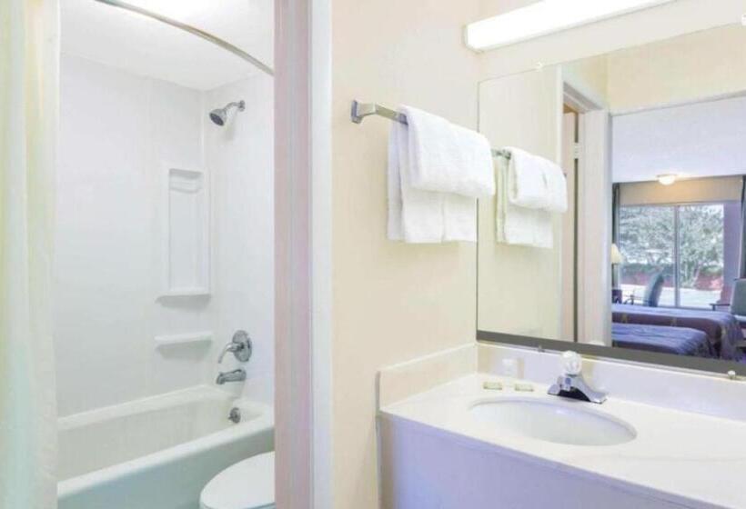 מוטל Ashland Studio Inn Richmond North Near Kings Dominion  Listing Partner