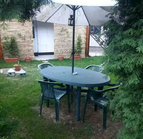 پانسیون Orhideja Visoko