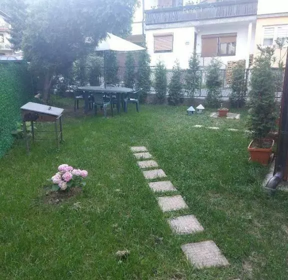 پانسیون Orhideja Visoko