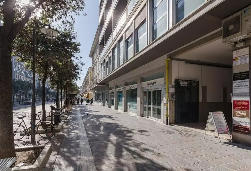 تختخواب و صبحانه Le Stanze Sul Corso