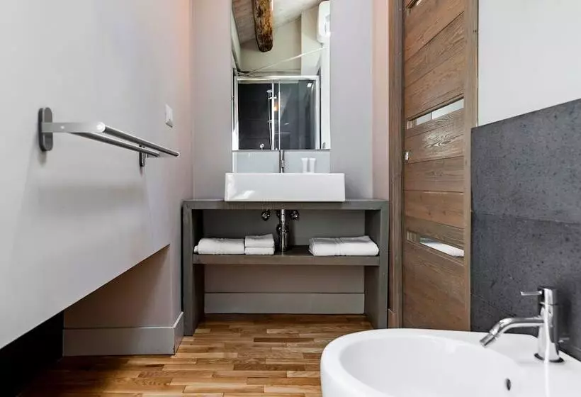 Ferrini Home   Via Monte Sant Agata