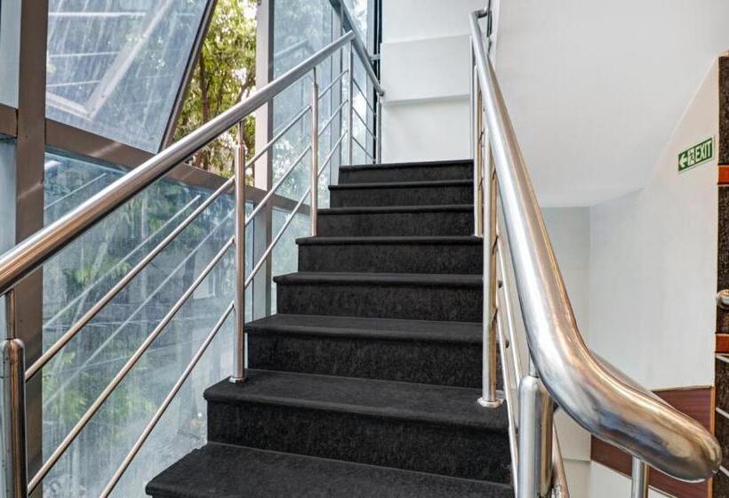 Itsy Hotels Elmas Golden Key