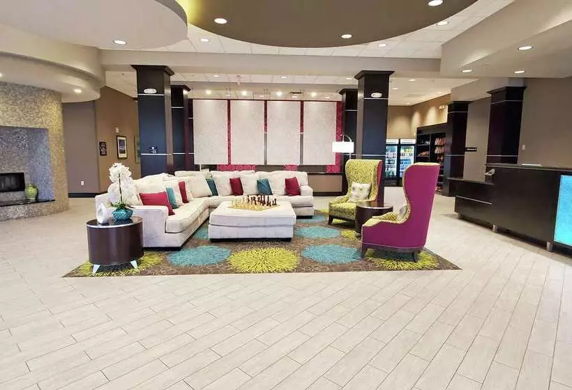 فندق Hampton Inn Kearney