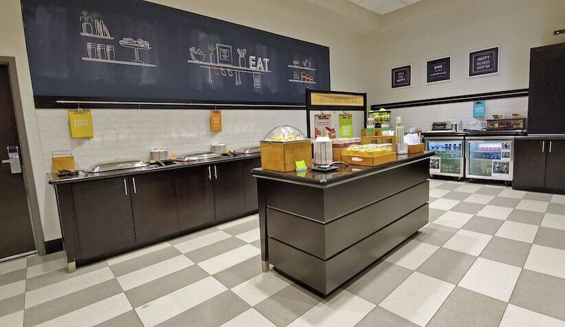 فندق Hampton Inn Kearney