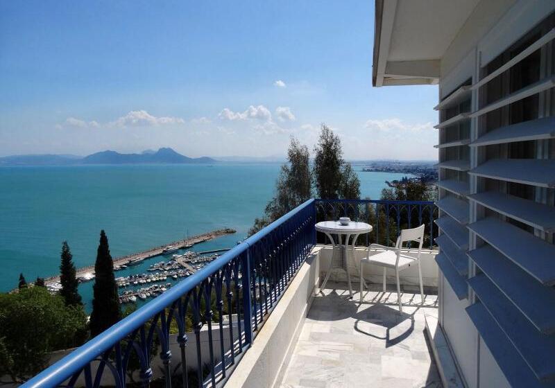 בית מלון כפרי La Villa Bleue Sidi Bou Said