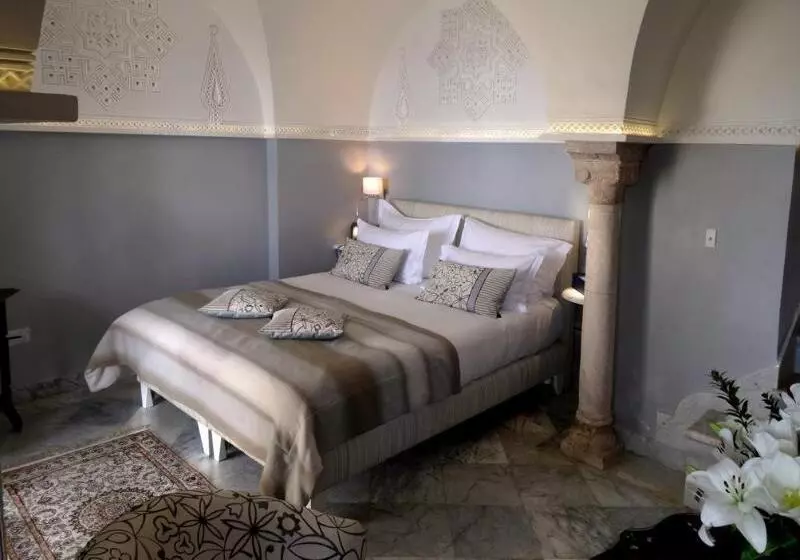 בית מלון כפרי La Villa Bleue Sidi Bou Said