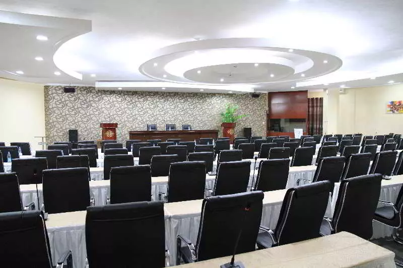 Hotel Malaika Beach Resort