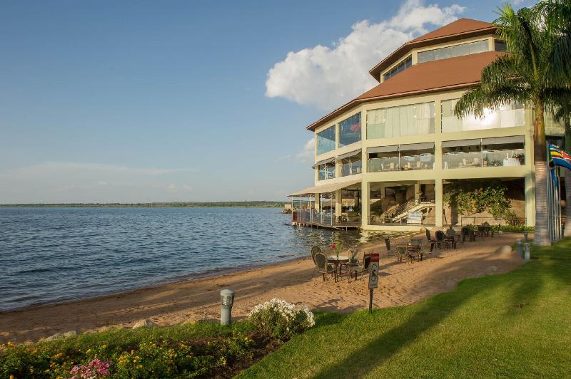 فندق Malaika Beach Resort