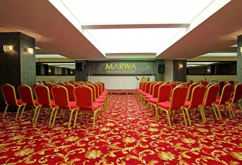 호텔 Marwa