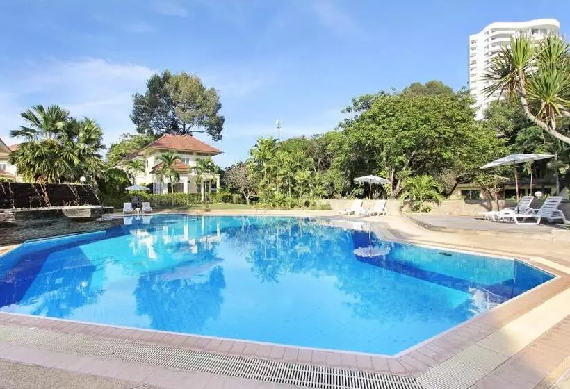 هتل Rayong Chalet Resort