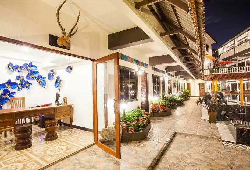 Отель Somwang Boutique