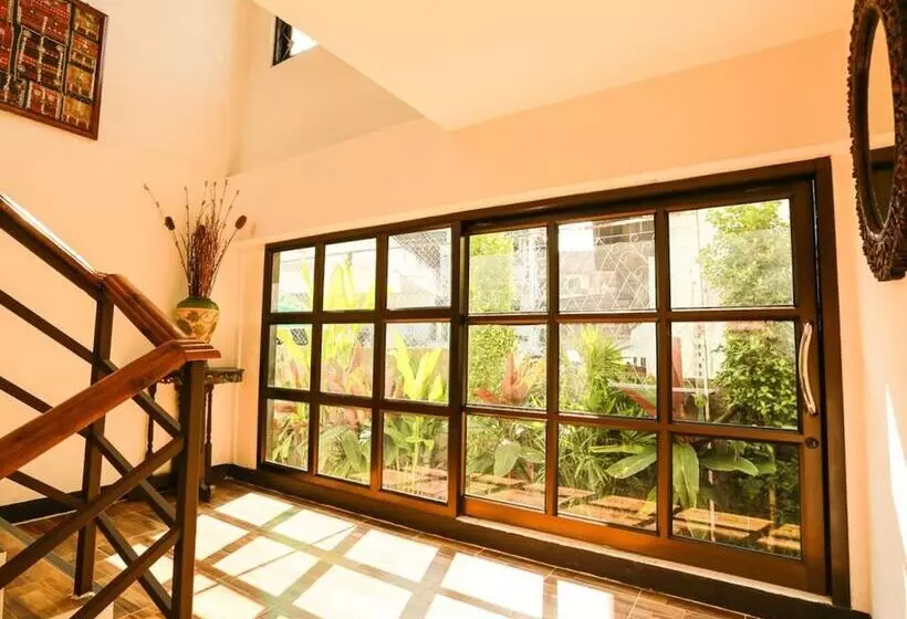 Отель Somwang Boutique