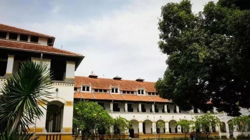 Sumi Hotel Simpang Lima Semarang