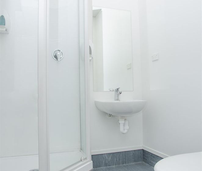 Отель The Setup On Dixon  Hostel