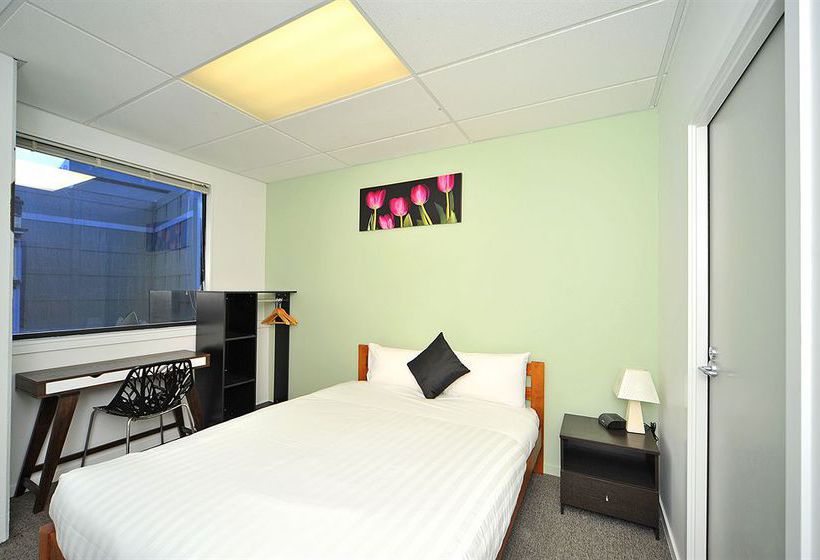 Отель The Setup On Dixon  Hostel