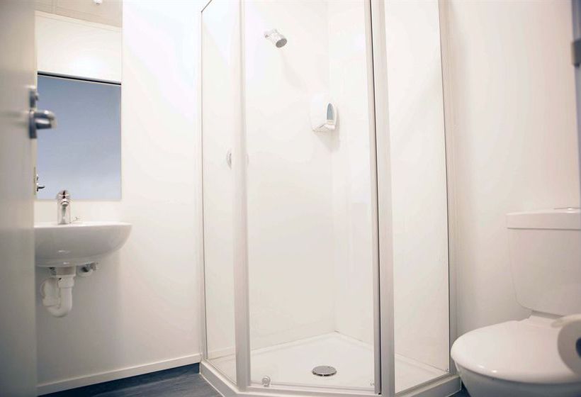 Отель The Setup On Dixon  Hostel