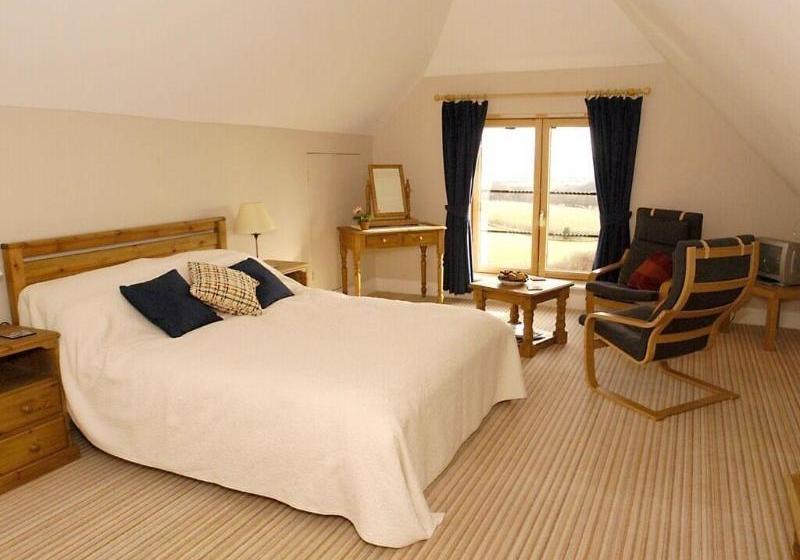 Lodge Farmhouse Bed & Breakfast