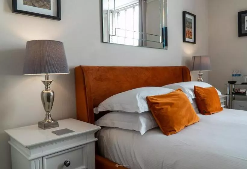 پانسیون Number 46