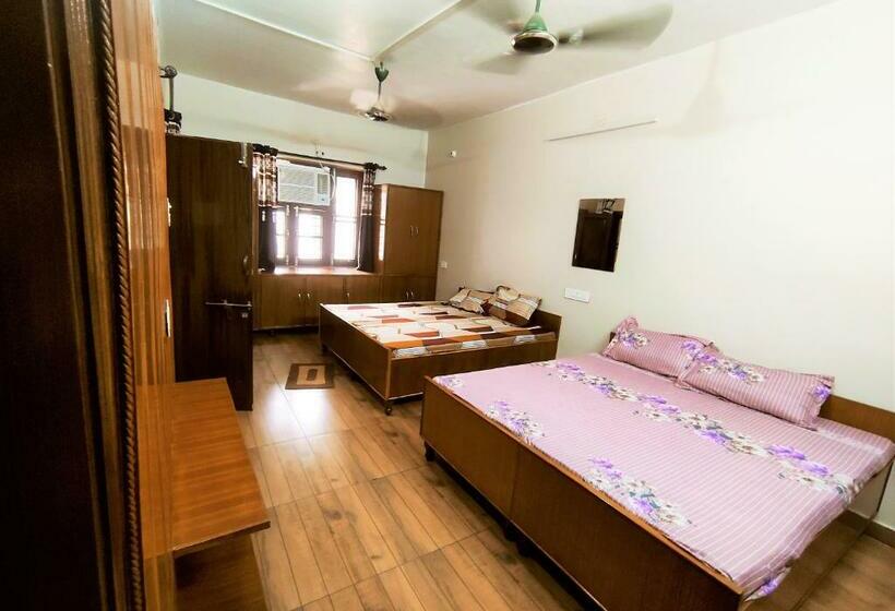 ホテル Himalaya Inn Guest House