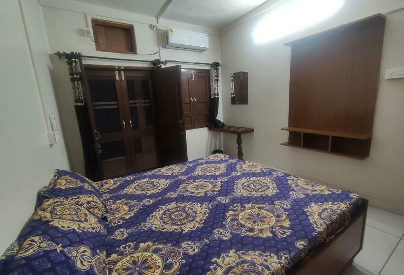 ホテル Himalaya Inn Guest House