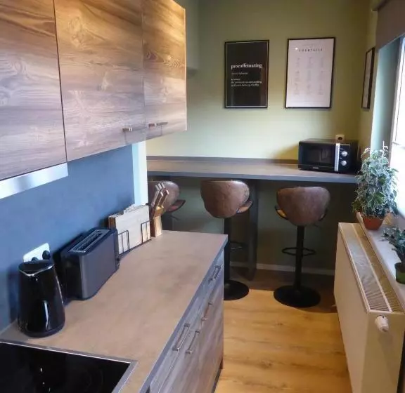 ペンション Gästezimmer In Einer Ferienwohnung Thiele In Roßwein