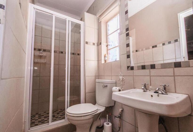 منتجع Thabela Thabeng