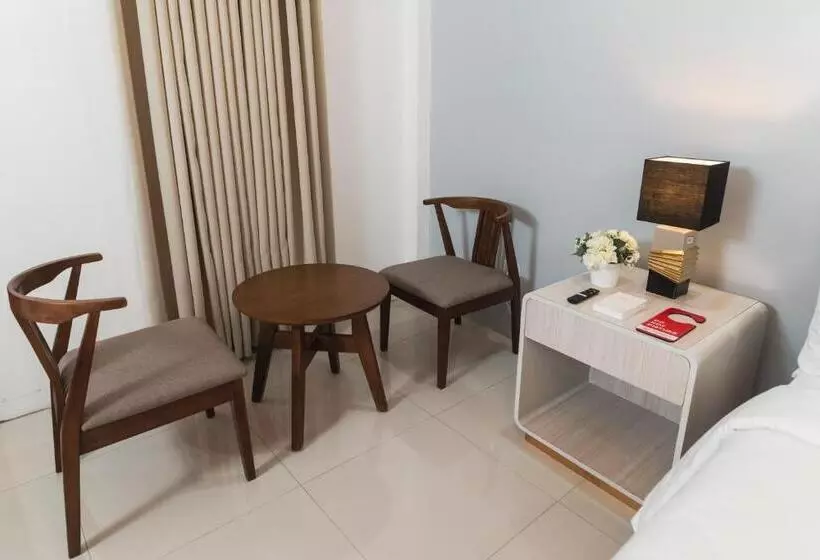 Hotelli Monica Midtown Suites